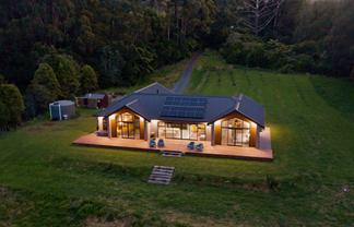 296A Surrey Hill Road, Oakura