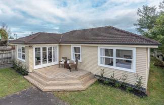 25a Bruce Avenue , Glenview
