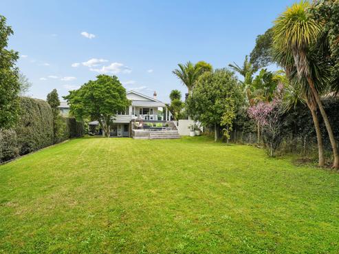 22 Belle Vue Avenue, Northcote Point