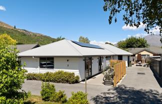 2 Preston Drive, Arrowtown