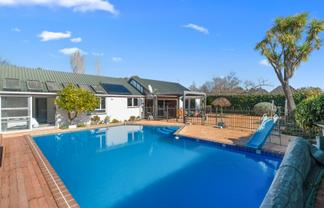 25 Rutherglen Avenue, Ilam