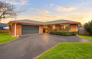 25 Admiral Crescent, Flagstaff