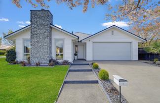 2 Kempton Place, Rangiora