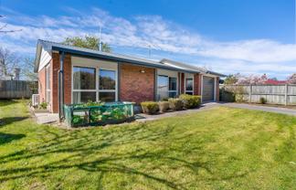 11 Alexander Street, Winton