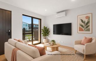 8/18 Scott Road, Hobsonville