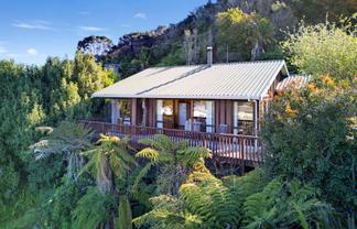 341 Main Road, Tairua