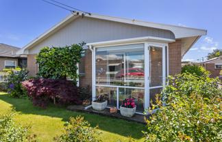 6 Webster Street, Westown