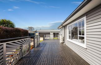 242 Bower Avenue, North New Brighton