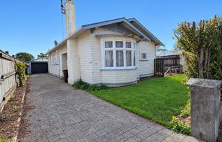 122 Milton Street, The Wood