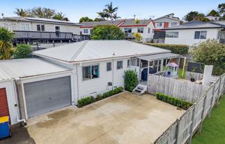 2/11 Longreach Drive, Sunnyvale