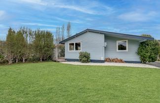 1/19 and Kinloch Road, Kinloch