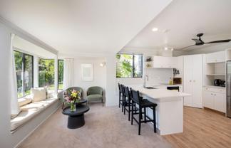 8 Bishops Close, Greenmeadows