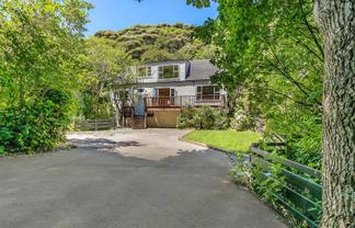 64 Cluny Road, Plimmerton