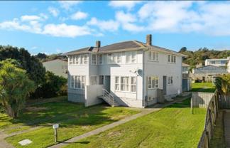 70 Waihemo Street, Waitangirua