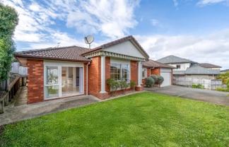15 Kouras Place, Flat Bush