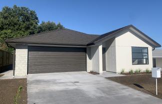 29 Kahawai Street , Omokoroa