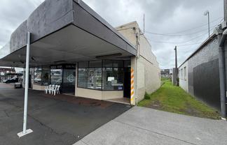 65m² Road-Front Retail 