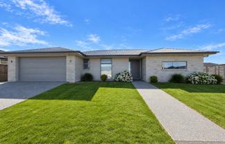 2 Alex Place, Rolleston