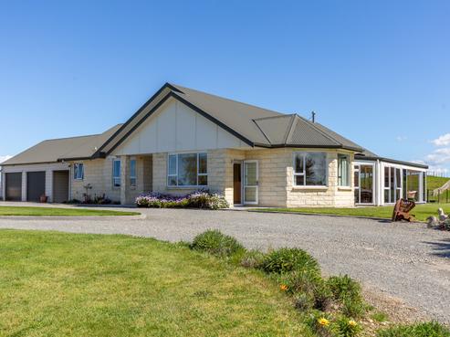 769 State Highway 2, Opaki