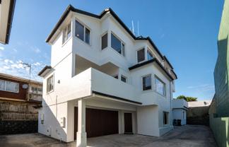 1247D Victoria Street, Whitiora
