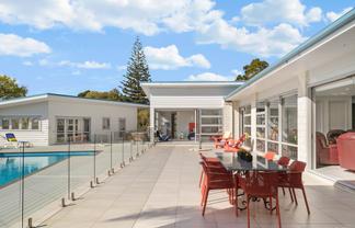 168 Logan Road, Buckland