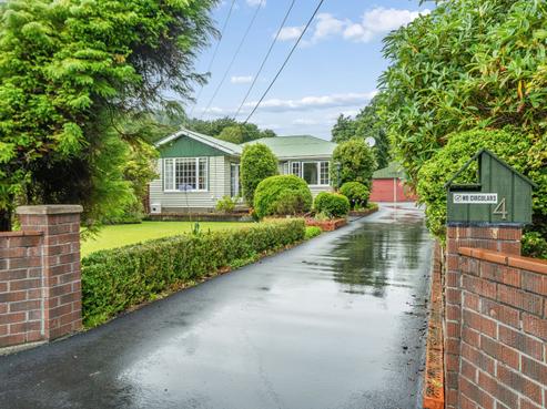 4 Birch Grove, Pinehaven