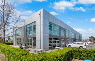 Full Floor Office Opportunity | Airport Location