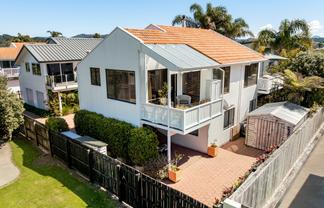 200C Harbour View Road, Whangamata
