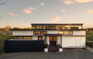 83 Pembroke Street, Hamilton Lake
