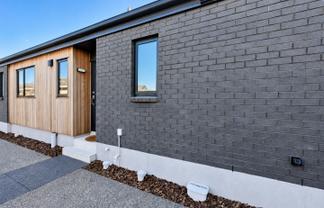 5D Manning Place, Woolston