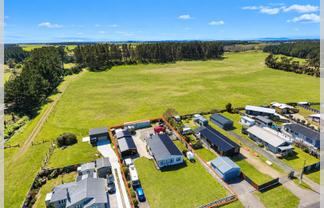 35 Edinburgh Terrace, Foxton Beach