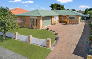 32 Fahey Avenue, Mount Maunganui