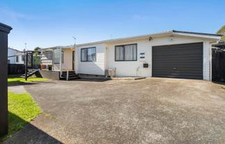 2/136 Moore Street, Howick