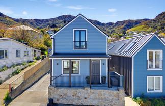 10 Winchester Street, Lyttelton