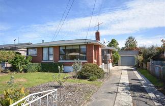 25 Stirling Crescent, Mosgiel