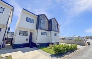 5 Woodcarver Lane, Titahi Bay