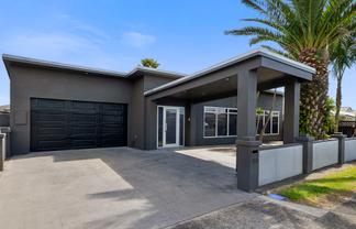 150 Carrington Street, Vogeltown