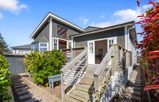 8B Awamutu Grove, Waiwhetu