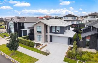 16 Evergreen Parade, Karaka