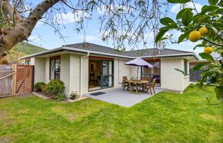 52A Parata Street, Waikanae
