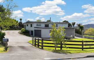 17 Gorge Road, Maungaturoto