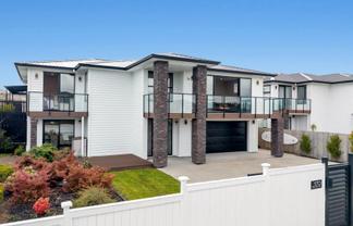 170 Ninth View Avenue, Beachlands