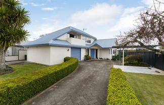 77 Radiata Street, Fairview Downs