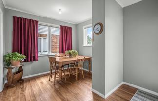 5T/220 Waiwhetu Road, Waterloo