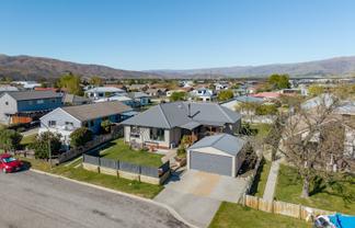 8 Gantry Place, Cromwell