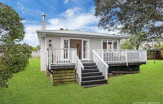 4 Beaubank Road, Kelston