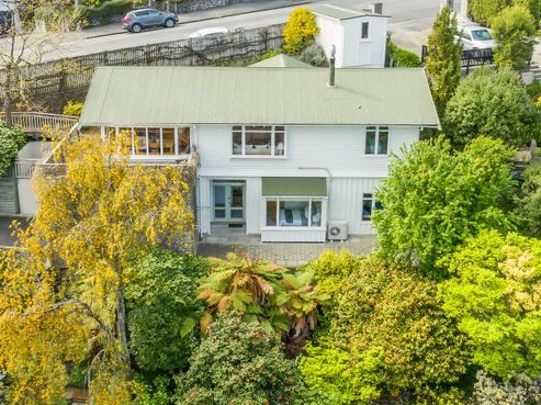 4 Hackthorne Road, Cashmere