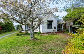110 Orlando Street, Stratford