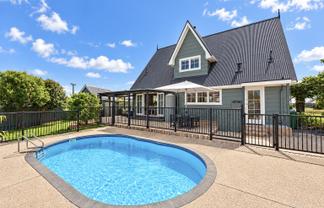 15 Mitcham Avenue, Forest Lake