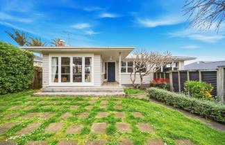 17 Appleyard Crescent, Meadowbank